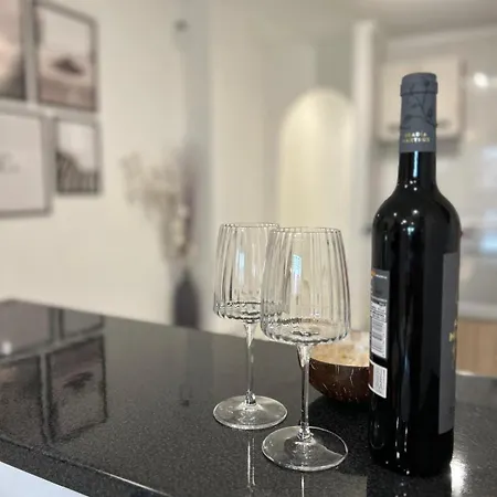 Close To The With Garage Appartamento *