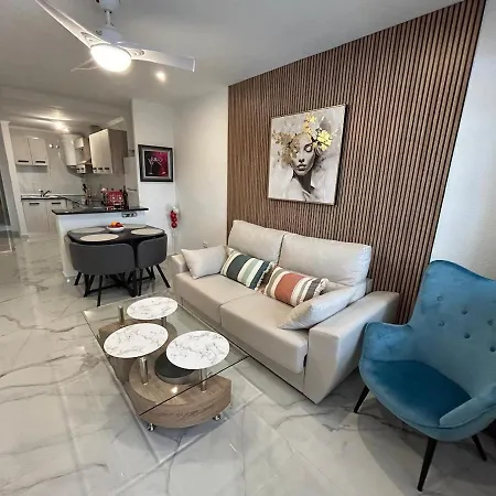 Close To The With Garage Appartamento